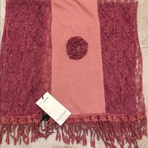 Women’s scarf